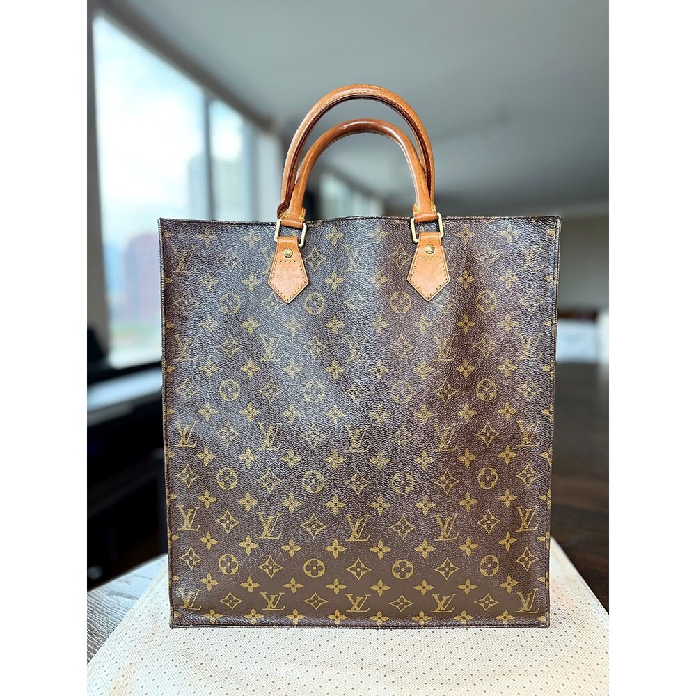 Authentic Louis Vuitton Brown Monogram Canvas Handbag Large Shoulder Bag